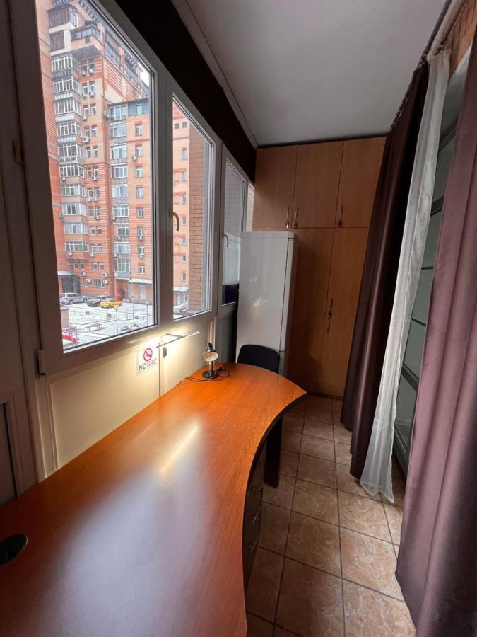 Апартаменти На Печерську Kiev Exterior foto